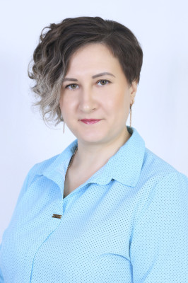 Педагогический работник Молокова Надежда Николаевна