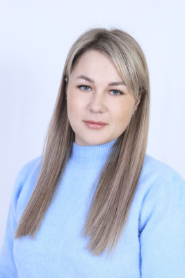 Педагогический работник Свешникова Ирина Сергеевна