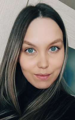 Помощник воспитателя Черникова Кристина Андреевна